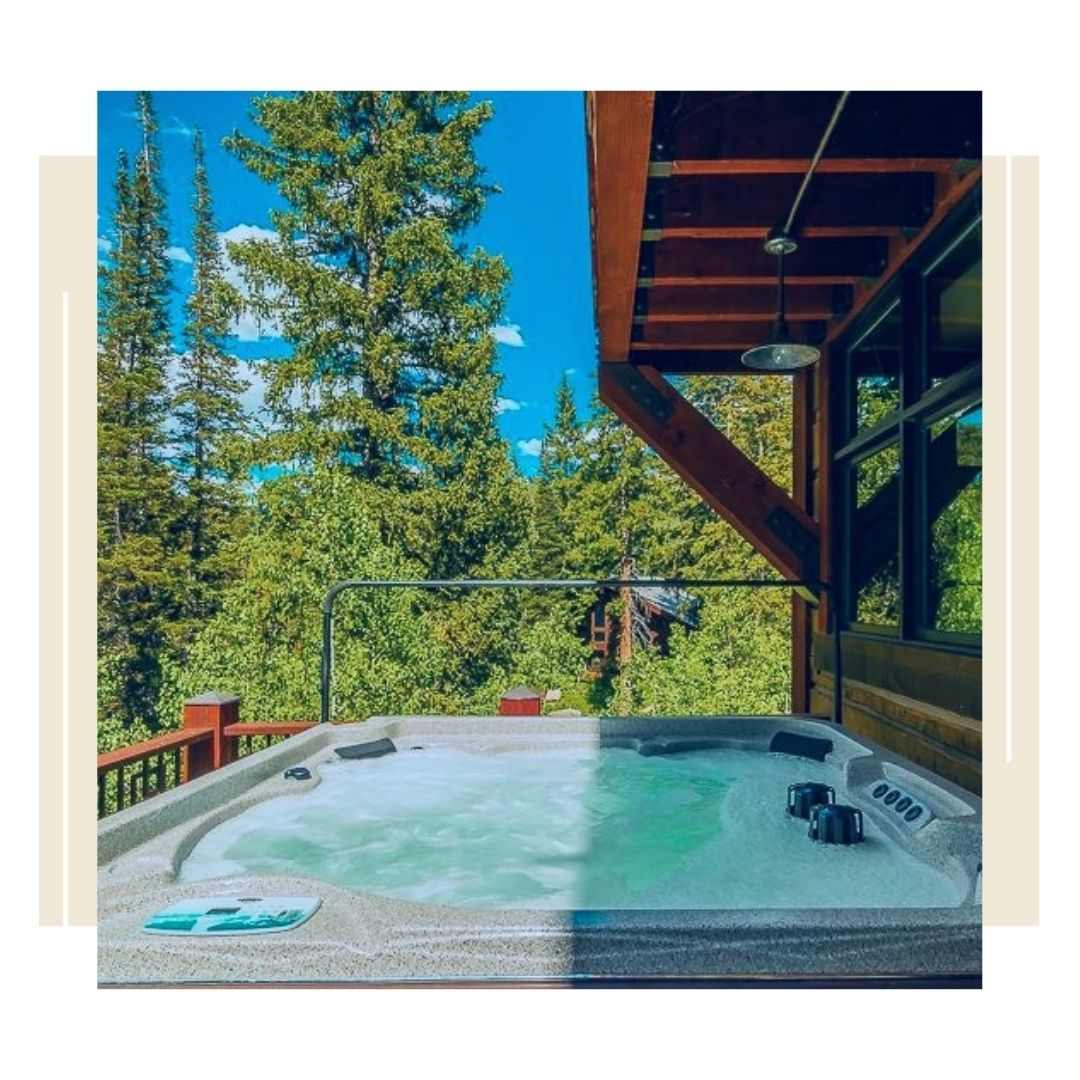 twin peaks lodge hot tub