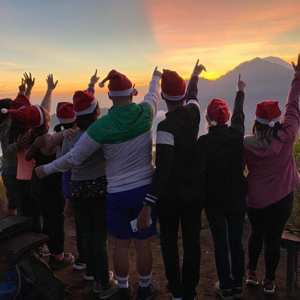 cynthia travels bali yoga retreat christmas holidays mt batur hike group